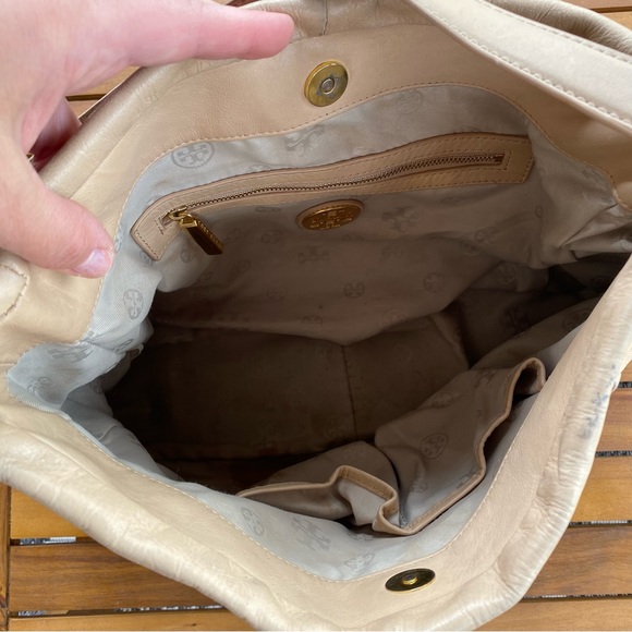 Tory Burch Leather Hobo Handbag - Picture 5 of 9